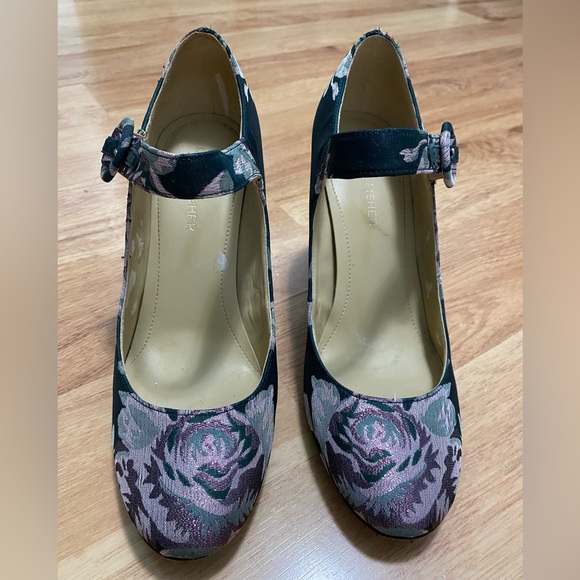 Marc Fisher Green & Pink Glitter Block Heels Mary Jane’s Size 8 - Picture 12 of 16